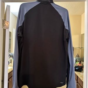 Oakley & Adidas pull overs large